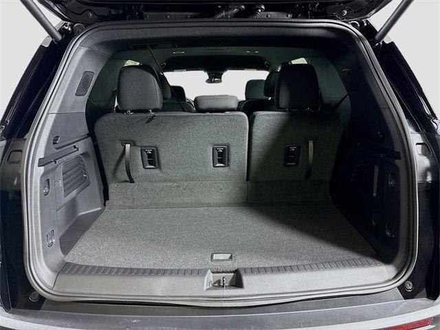 2025 Chevrolet Traverse Vehicle Photo in PUYALLUP, WA 98371-4149