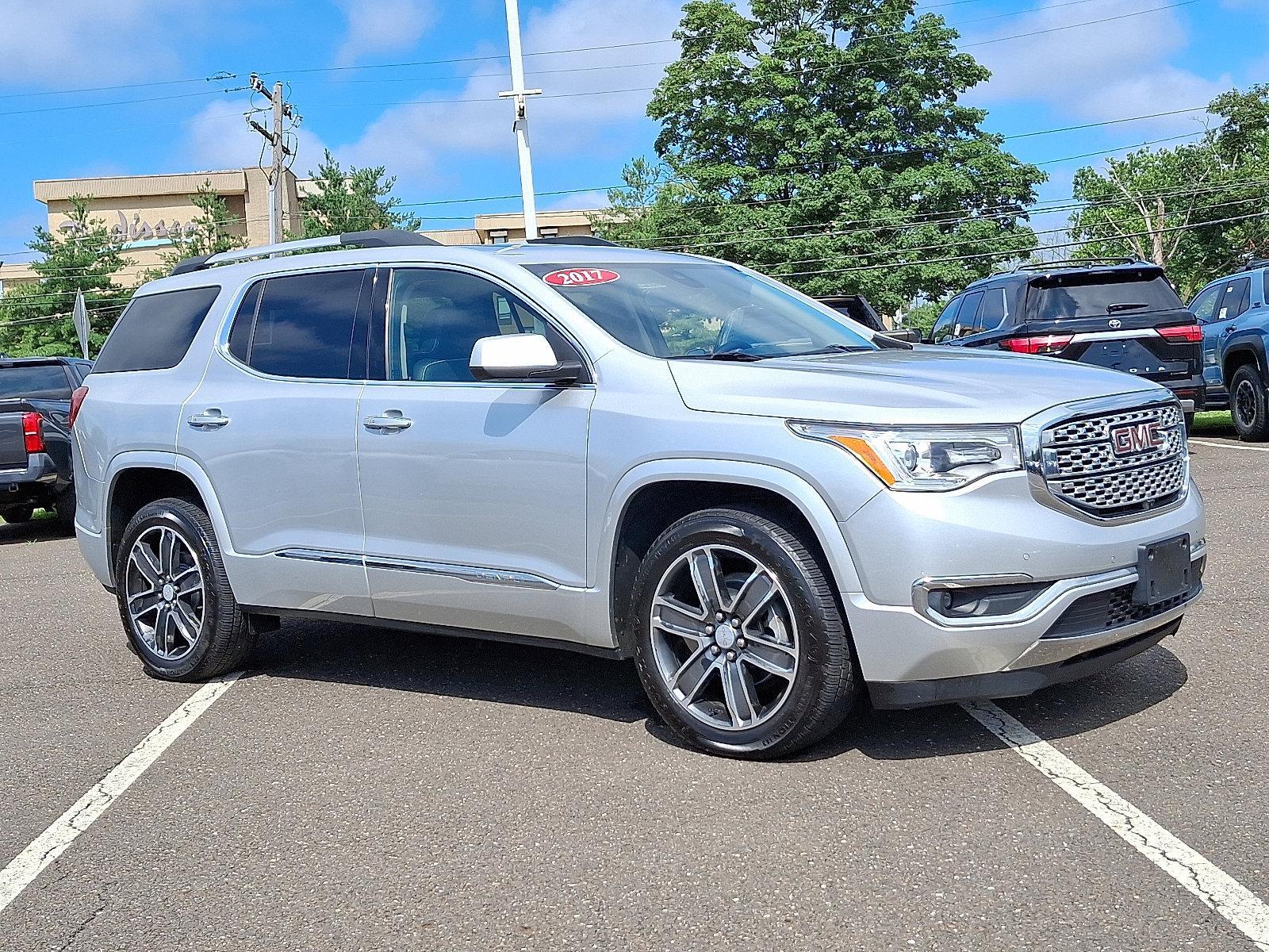 2017 GMC Acadia Vehicle Photo in Trevose, PA 19053