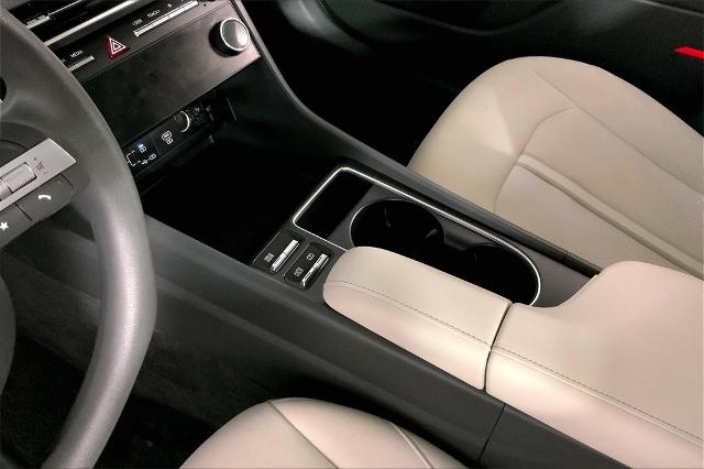 2024 Hyundai SONATA Vehicle Photo in Kansas City, MO 64114
