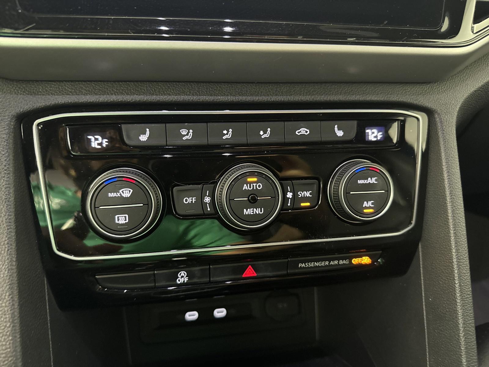 2023 Volkswagen Atlas Cross Sport Vehicle Photo in Georgetown, TX 78626