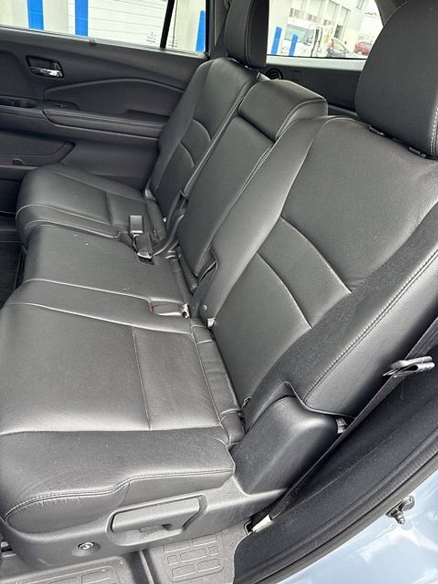 2022 Honda Pilot Vehicle Photo in Harrisburg, PA 17111