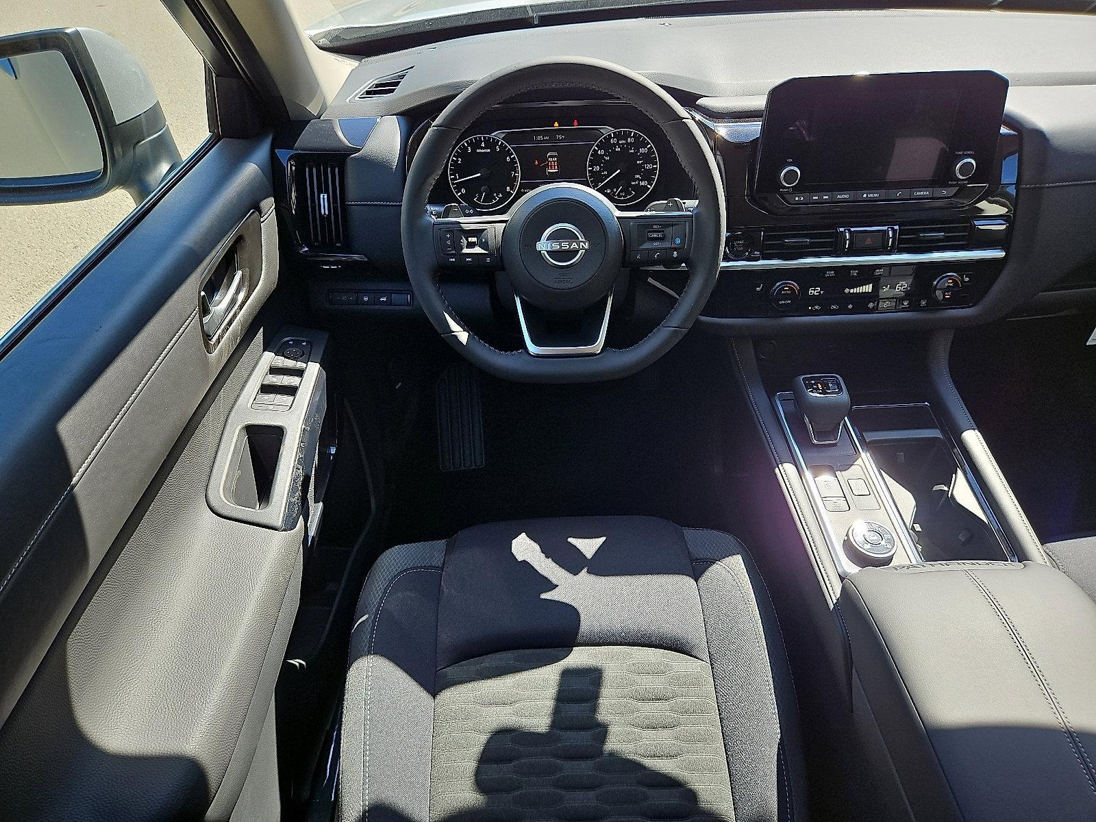 2025 Nissan Pathfinder Vehicle Photo in Jenkintown, PA 19046