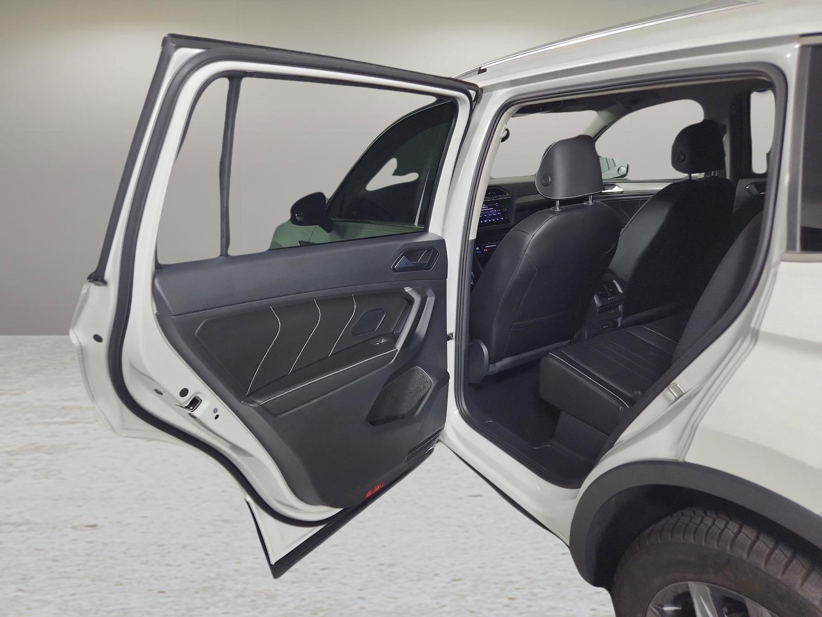 2023 Volkswagen Tiguan Vehicle Photo in Georgetown, TX 78626