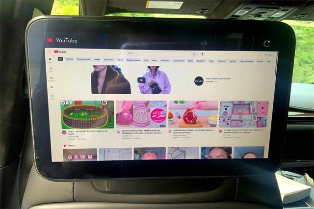 2023 Cadillac Escalade Vehicle Photo in KANSAS CITY, MO 64114-4545