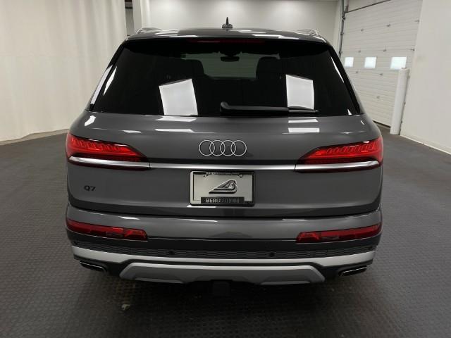 2025 Audi Q7 Vehicle Photo in Appleton, WI 54913