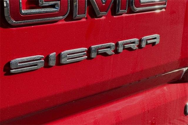 2025 GMC Sierra 1500 Vehicle Photo in ELK GROVE, CA 95757-8703