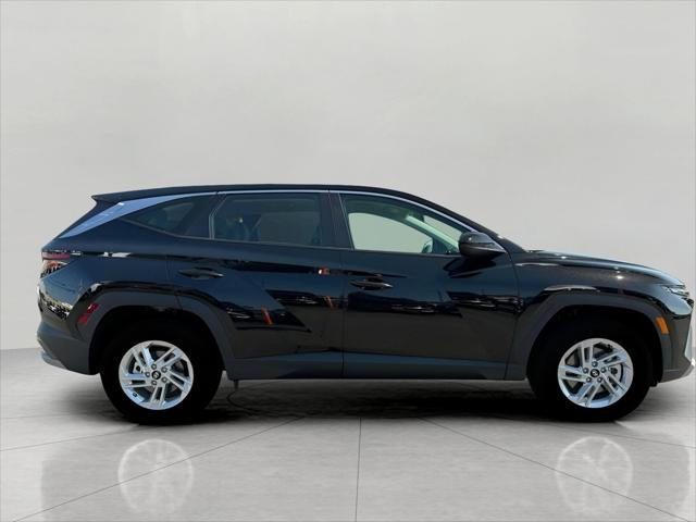 2025 Hyundai TUCSON Vehicle Photo in Green Bay, WI 54304