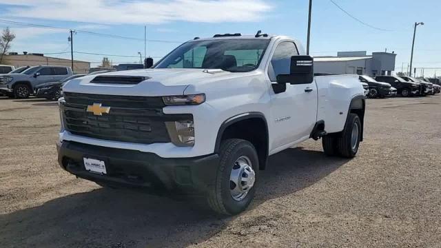 2025 Chevrolet Silverado 3500 HD Vehicle Photo in MIDLAND, TX 79703-7718