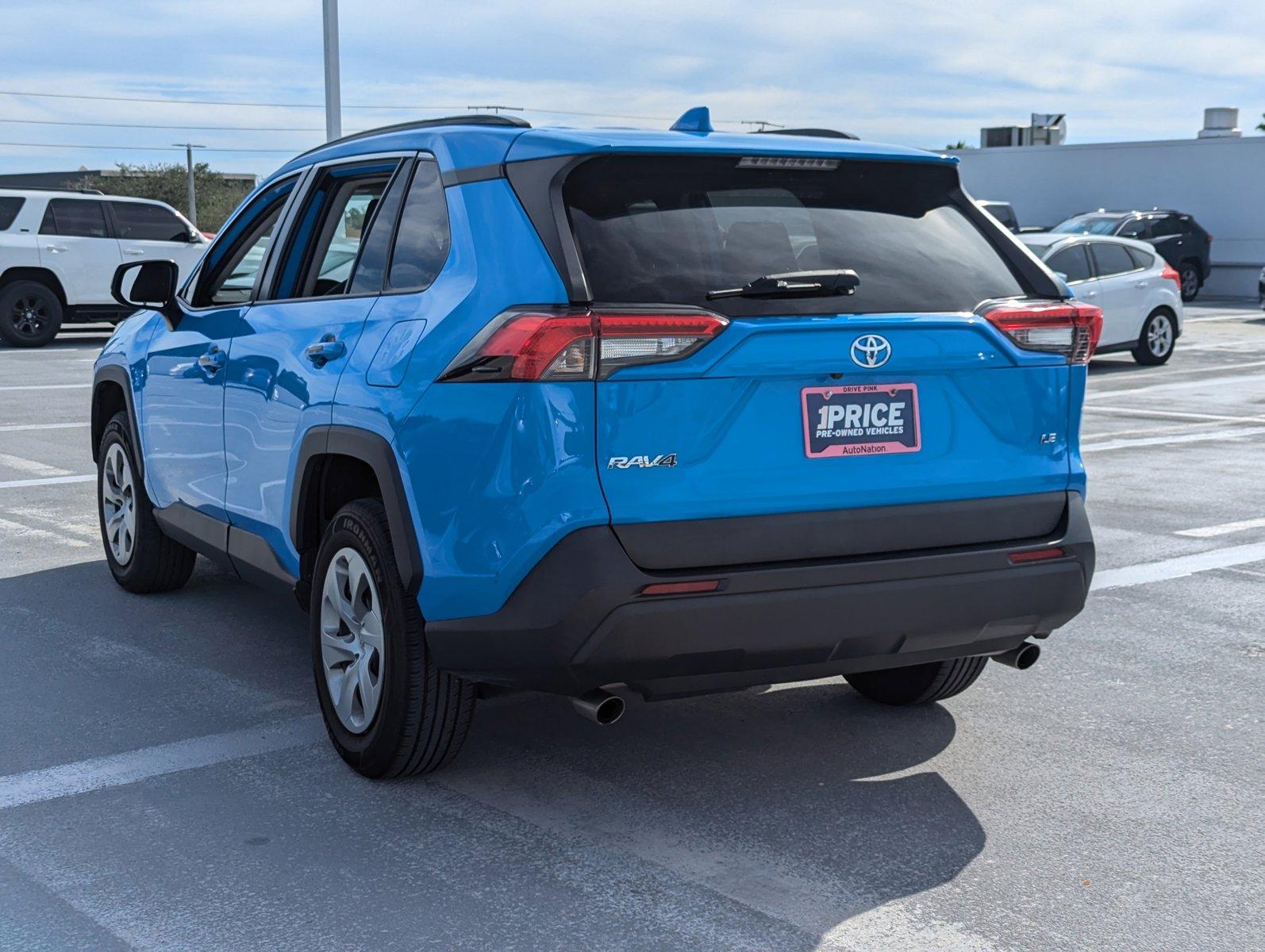 2021 Toyota RAV4 Vehicle Photo in Ft. Myers, FL 33907