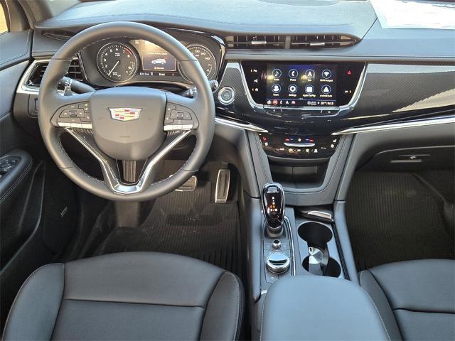 2025 Cadillac XT6 Vehicle Photo in Oklahoma City, OK 73114