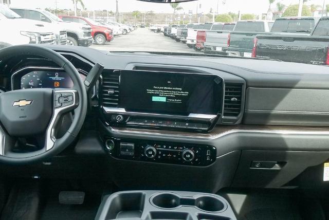 2025 Chevrolet Silverado 1500 Vehicle Photo in VENTURA, CA 93003-8585