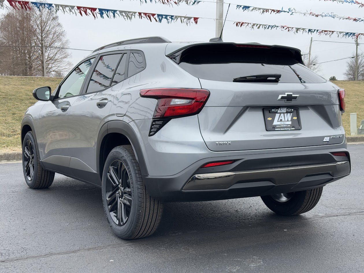 2025 Chevrolet Trax Vehicle Photo in BOONVILLE, IN 47601-9633