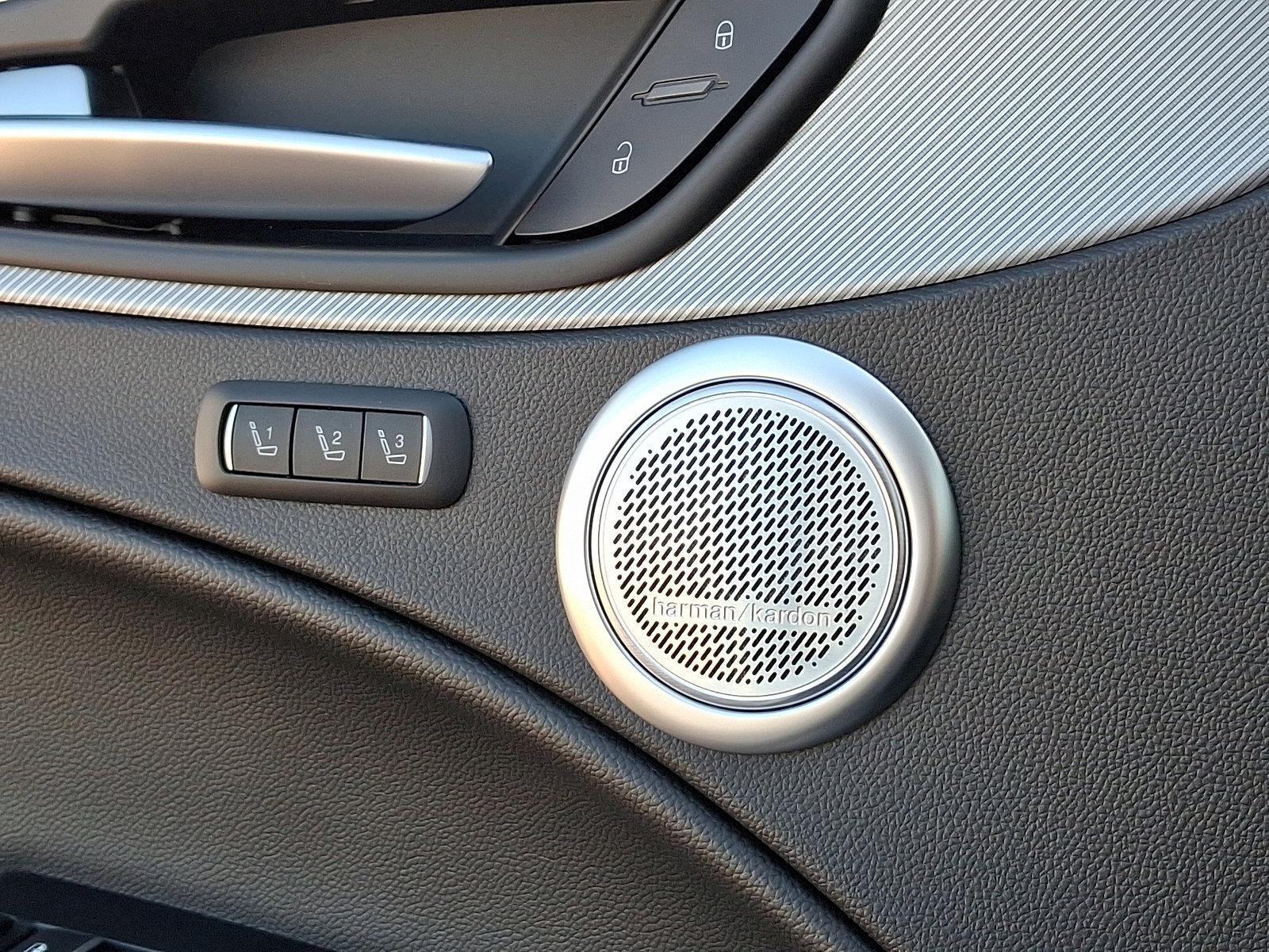 2025 Alfa Romeo Stelvio Vehicle Photo in Willow Grove, PA 19090