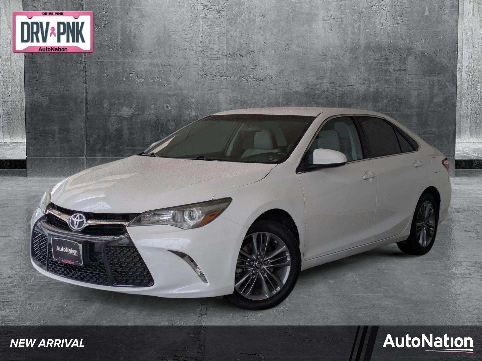 2016 Toyota Camry Vehicle Photo in Tustin, CA 92782