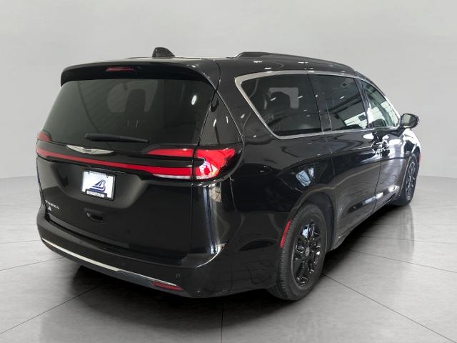 2022 Chrysler Pacifica Vehicle Photo in GREEN BAY, WI 54303-3330