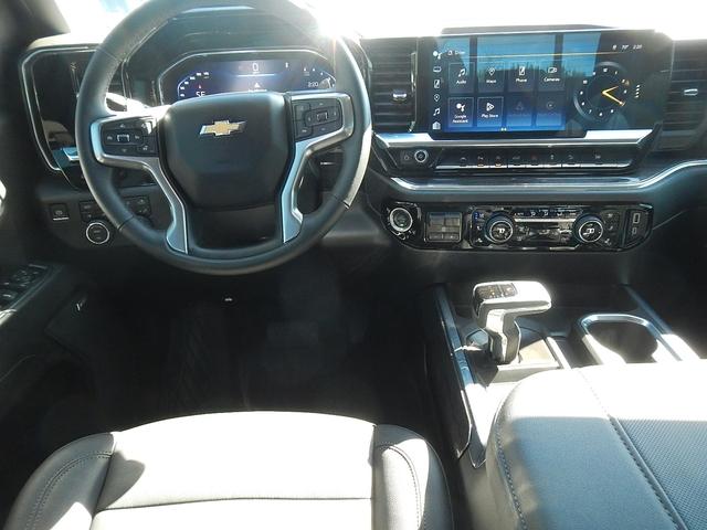 2024 Chevrolet Silverado 1500 Vehicle Photo in JASPER, GA 30143-8655