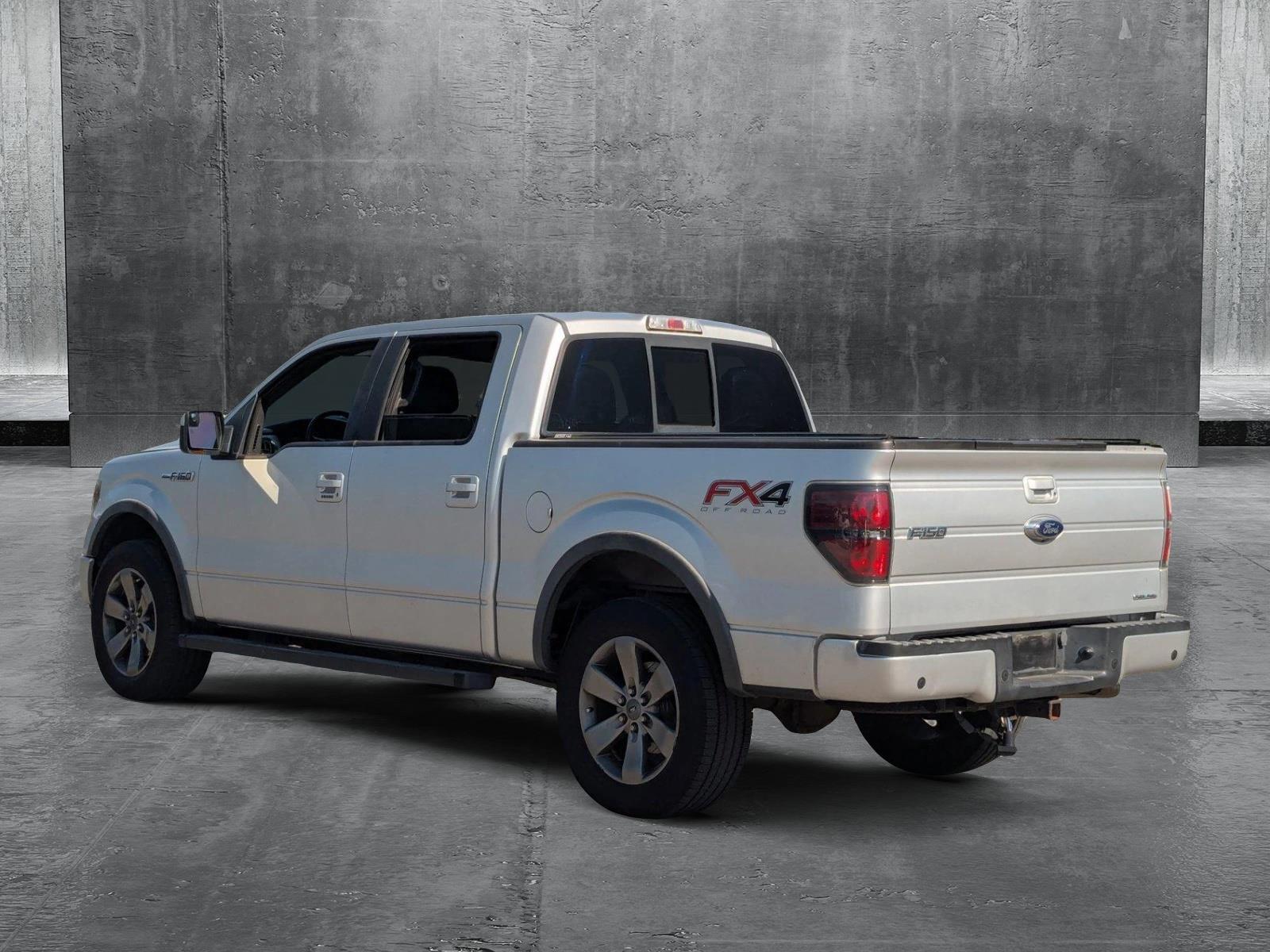 2014 Ford F-150 Vehicle Photo in St. Petersburg, FL 33713