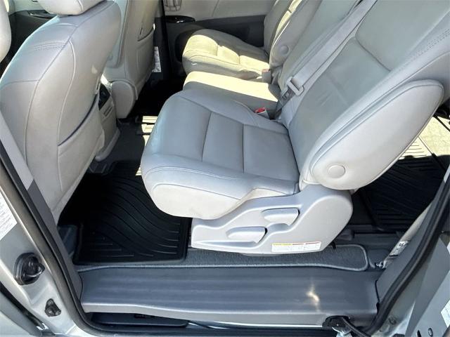 2020 Toyota Sienna Vehicle Photo in ALBERTVILLE, AL 35950-0246