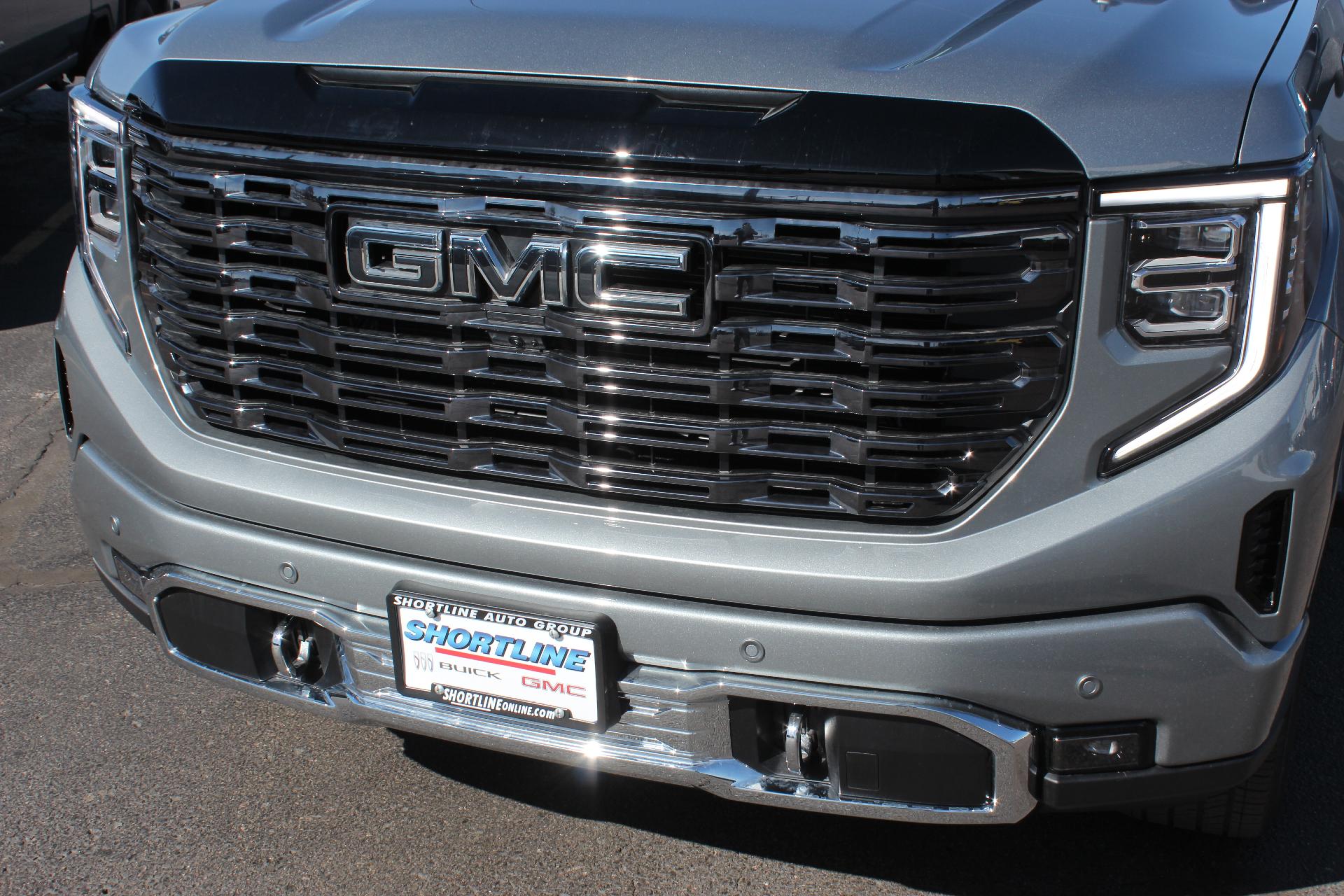 2025 GMC Sierra 1500 Vehicle Photo in AURORA, CO 80012-4011