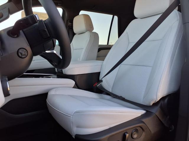 2025 Chevrolet Tahoe Vehicle Photo in Denton, TX 76205