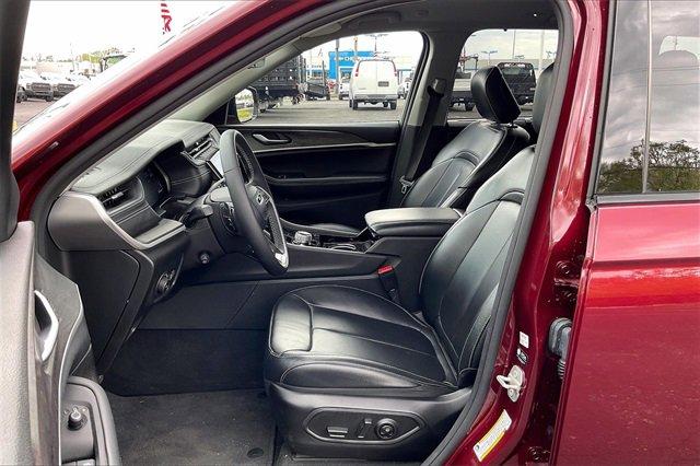 2023 Jeep Grand Cherokee Vehicle Photo in INDEPENDENCE, MO 64055-1314