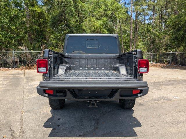 2021 Jeep Gladiator Vehicle Photo in BRUNSWICK, GA 31525-1881