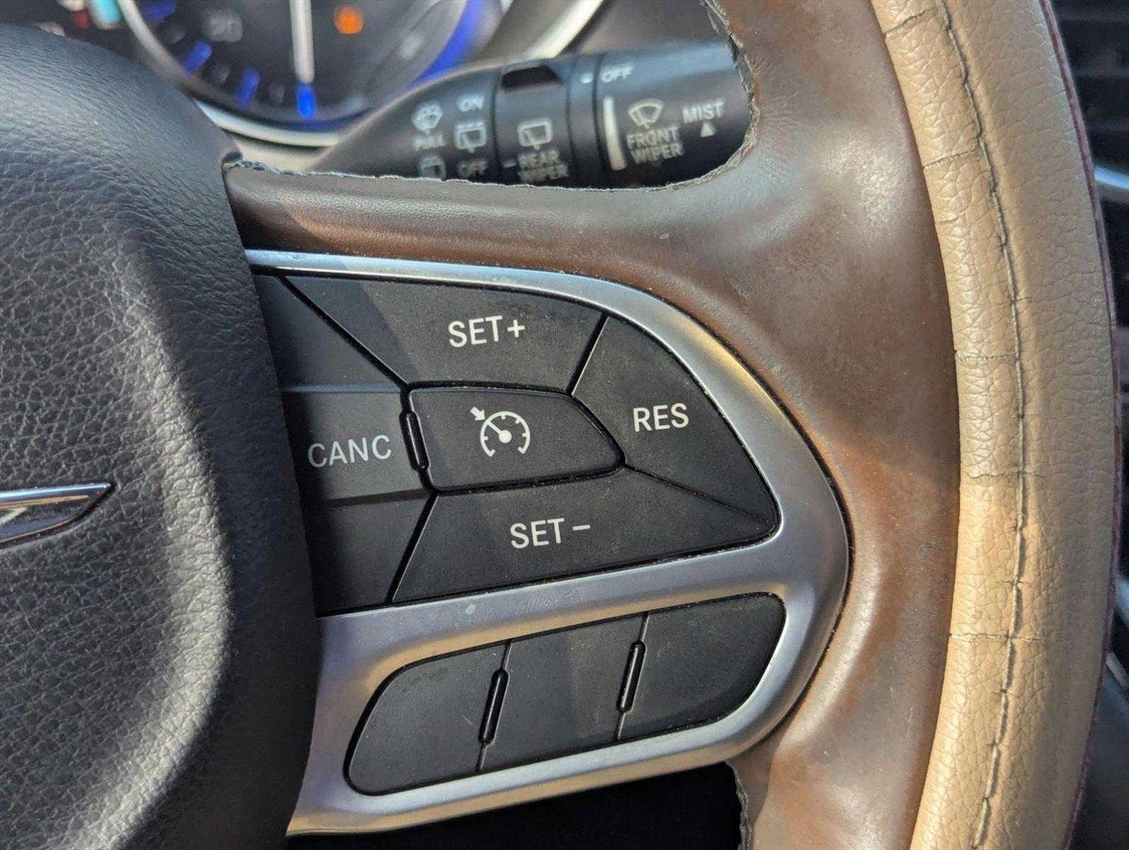2017 Chrysler Pacifica Vehicle Photo in GREENACRES, FL 33463-3207