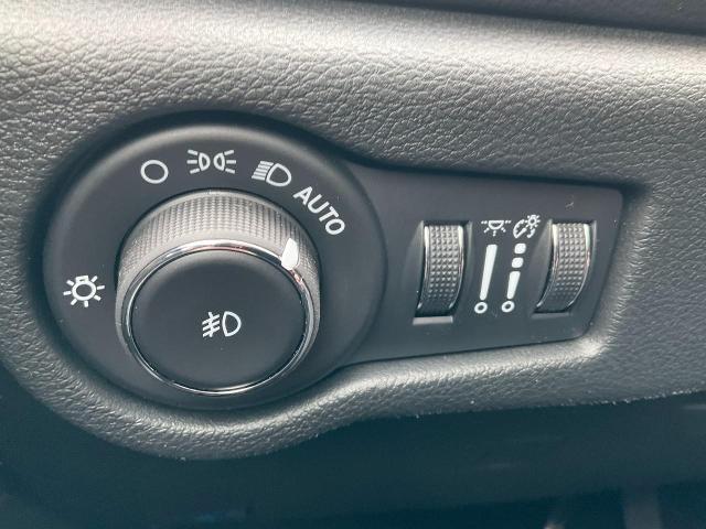 2025 Chrysler Pacifica Vehicle Photo in Oshkosh, WI 54901