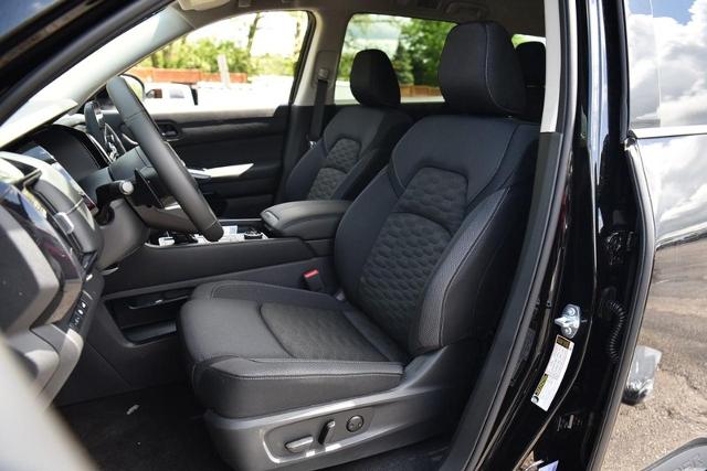 2025 Nissan Pathfinder Vehicle Photo in Ballwin, MO 63011
