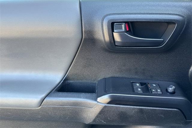 2023 Toyota Tacoma 4WD Vehicle Photo in ELK GROVE, CA 95757-8703