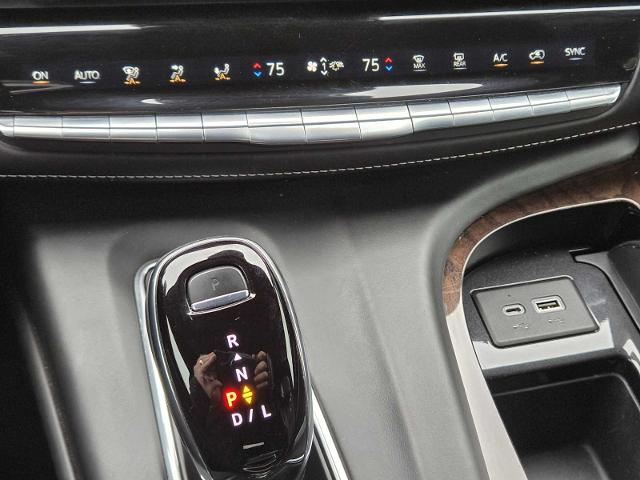 2021 Cadillac Escalade Vehicle Photo in DENTON, TX 76210-9321