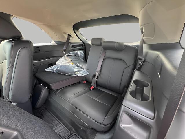 2025 Mazda CX-90 Vehicle Photo in Green Bay, WI 54304