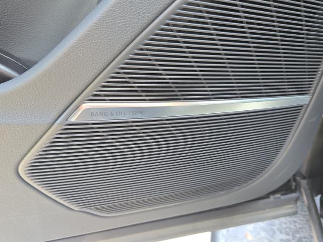 2025 Audi Q7 Vehicle Photo in DALLAS, TX 75209