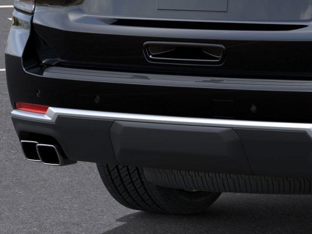 2025 Chevrolet Suburban Vehicle Photo in Roslyn, NY 11576