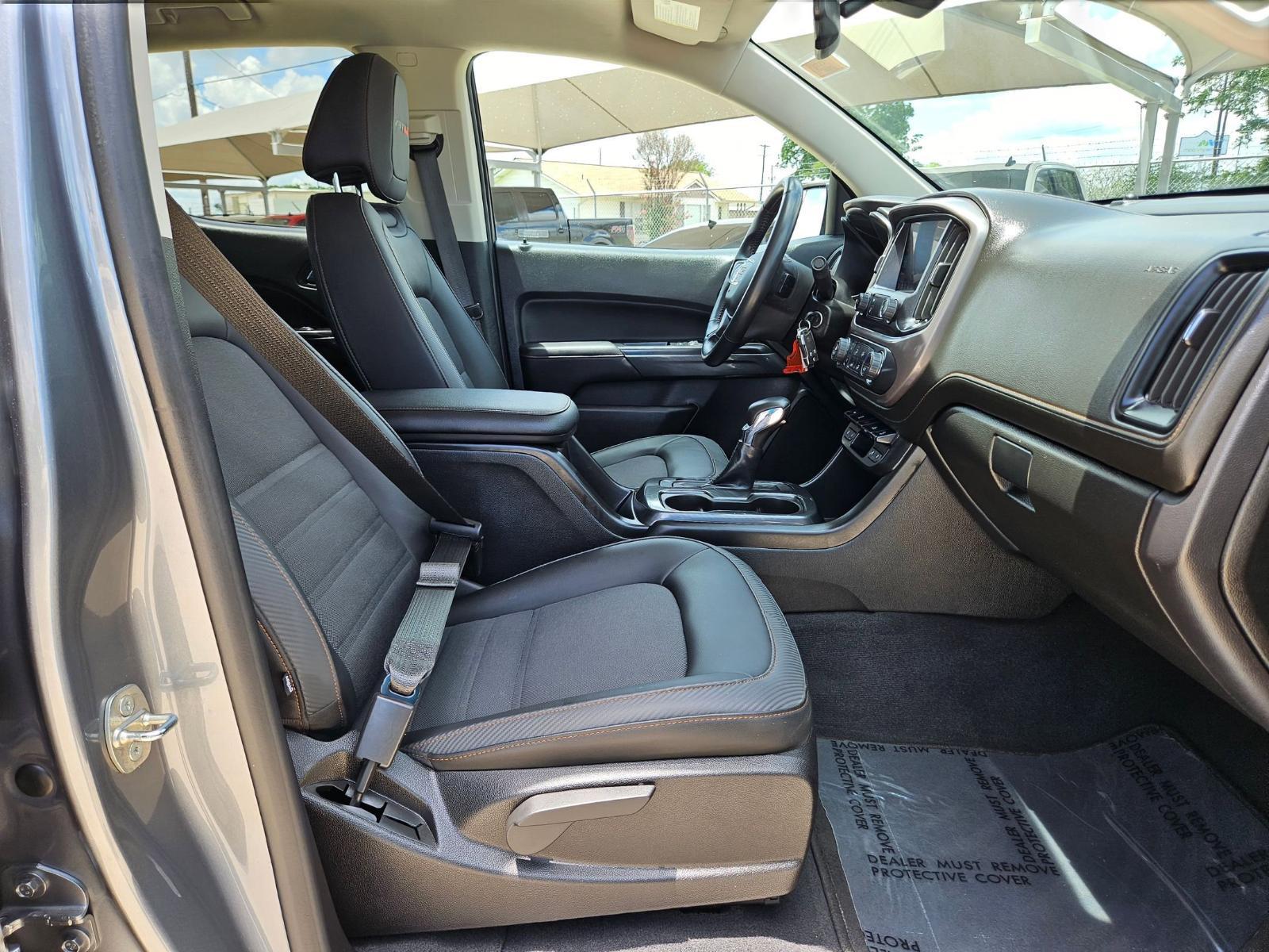 2022 GMC Canyon Vehicle Photo in SELMA, TX 78154-1460