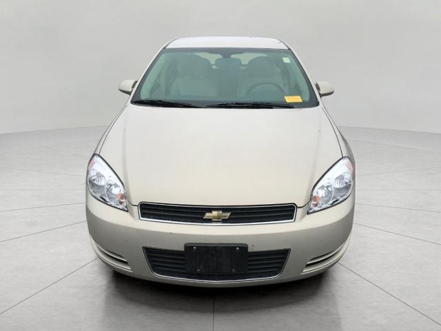 2009 Chevrolet Impala Vehicle Photo in GREEN BAY, WI 54303-3330