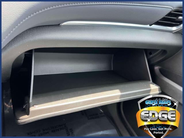 2021 Chevrolet Traverse Vehicle Photo in Roslyn, NY 11576