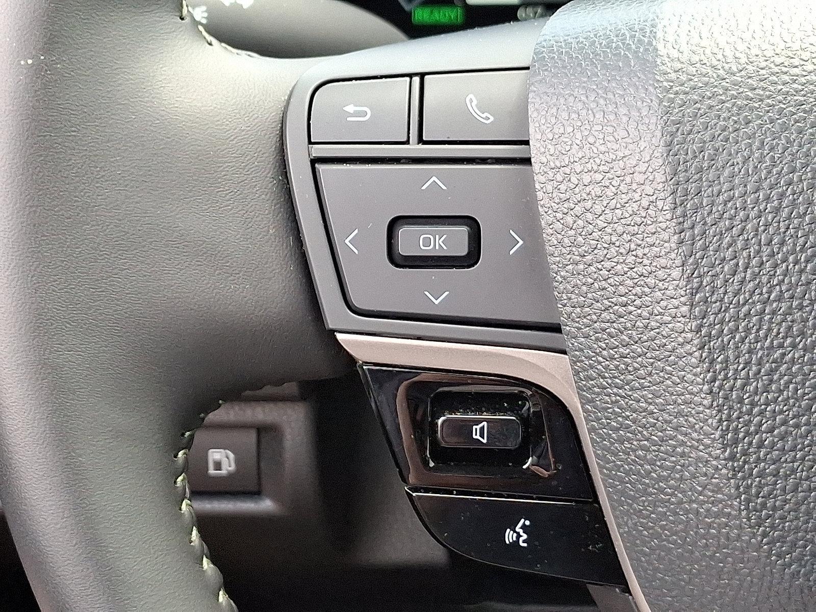 2025 Toyota Camry Vehicle Photo in Trevose, PA 19053
