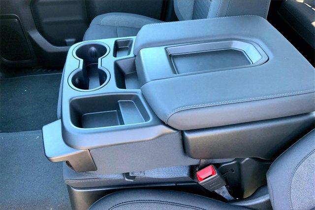 2025 Chevrolet Silverado 2500 HD Vehicle Photo in KANSAS CITY, MO 64114-4502