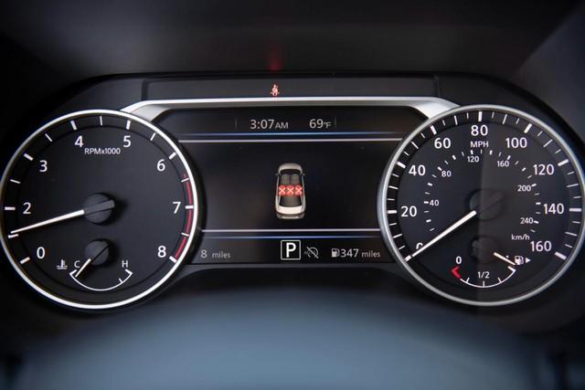 2025 Nissan Sentra Vehicle Photo in Ballwin, MO 63011