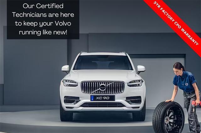 2022 Volvo XC60 Vehicle Photo in Houston, TX 77007