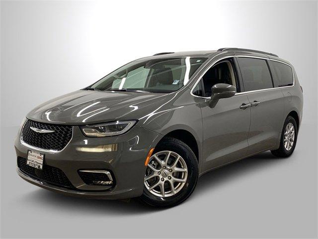 2022 Chrysler Pacifica Vehicle Photo in PORTLAND, OR 97225-3518