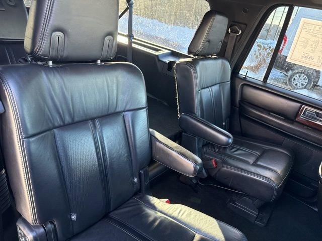 2016 Lincoln Navigator L Vehicle Photo in MEDINA, OH 44256-9631