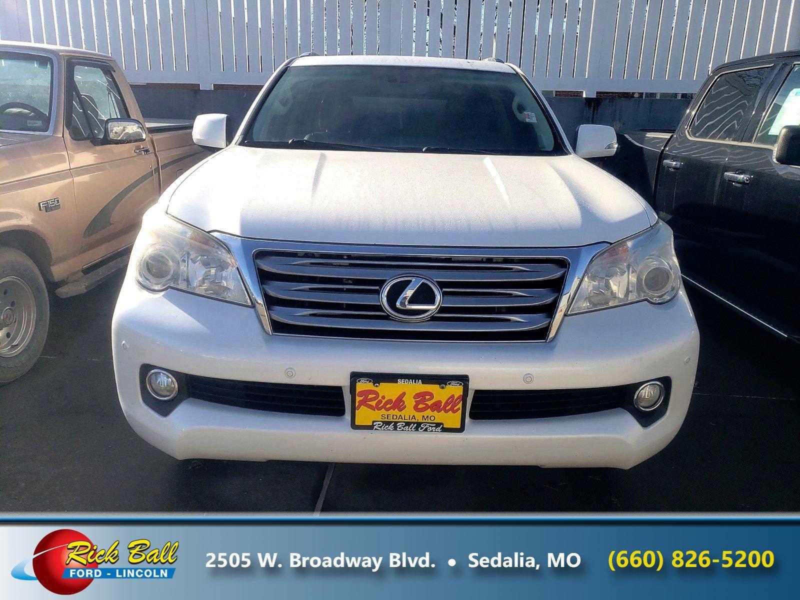 Used 2013 Lexus GX Base with VIN JTJBM7FX8D5056137 for sale in Kansas City