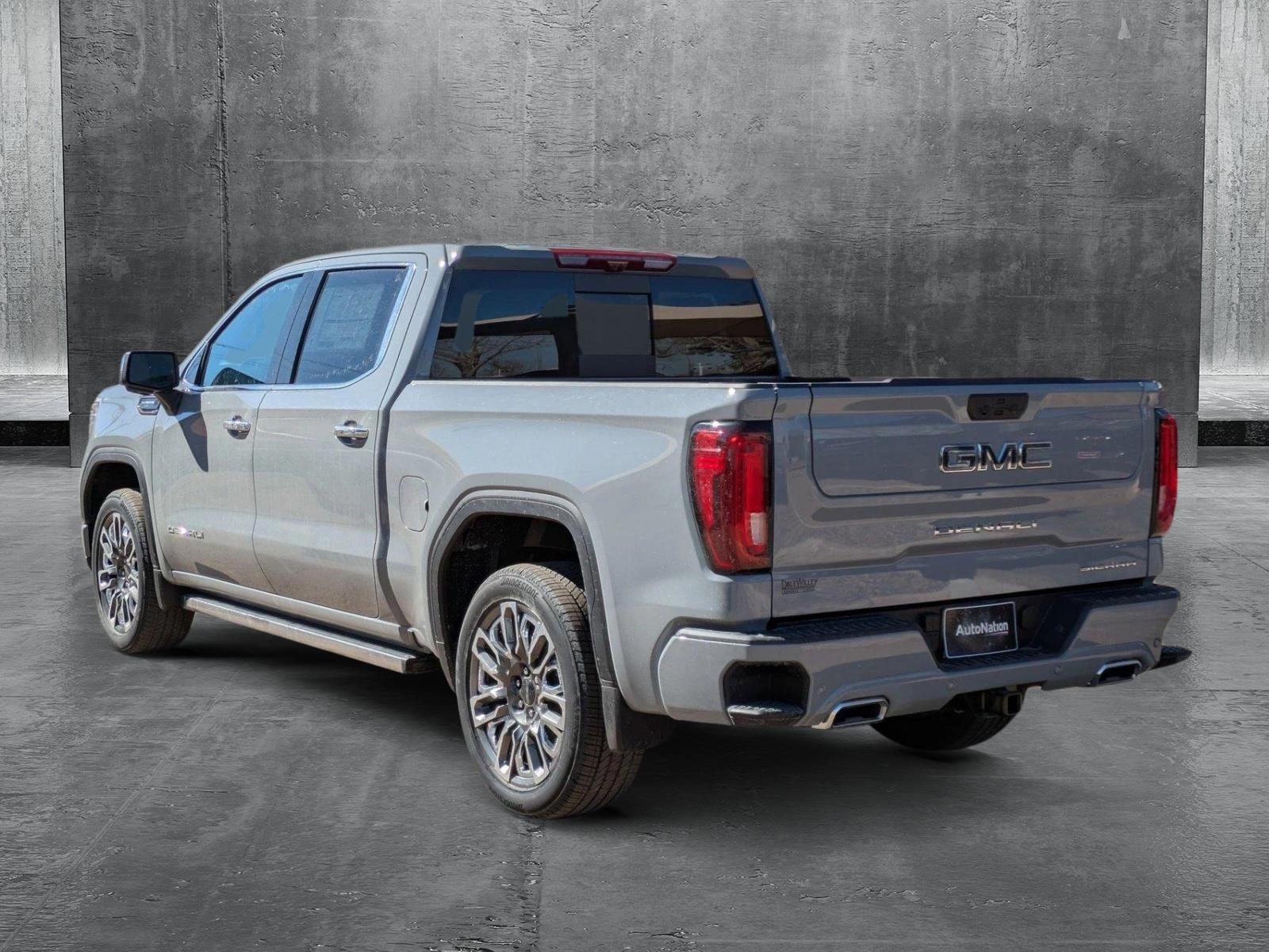 2025 GMC Sierra 1500 Vehicle Photo in GOLDEN, CO 80401-3850