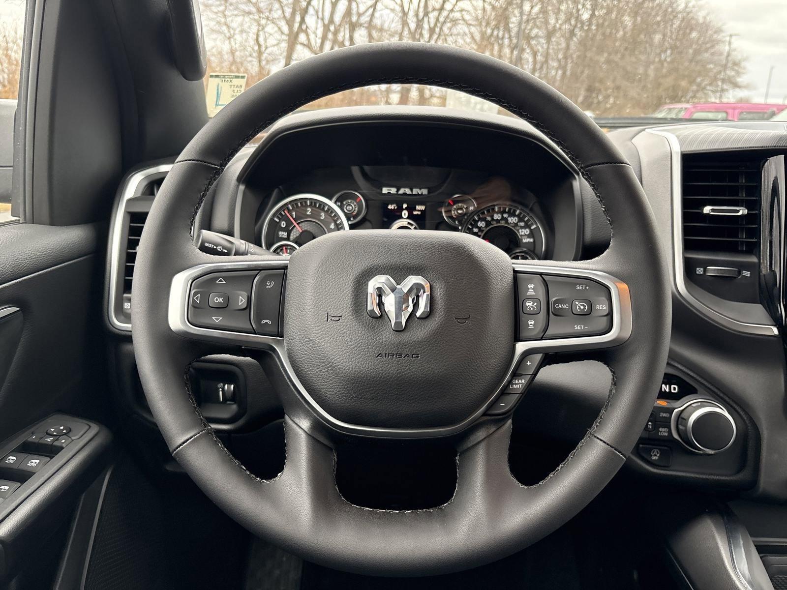 2025 Ram 1500 Vehicle Photo in Mechanicsburg, PA 17050-1707