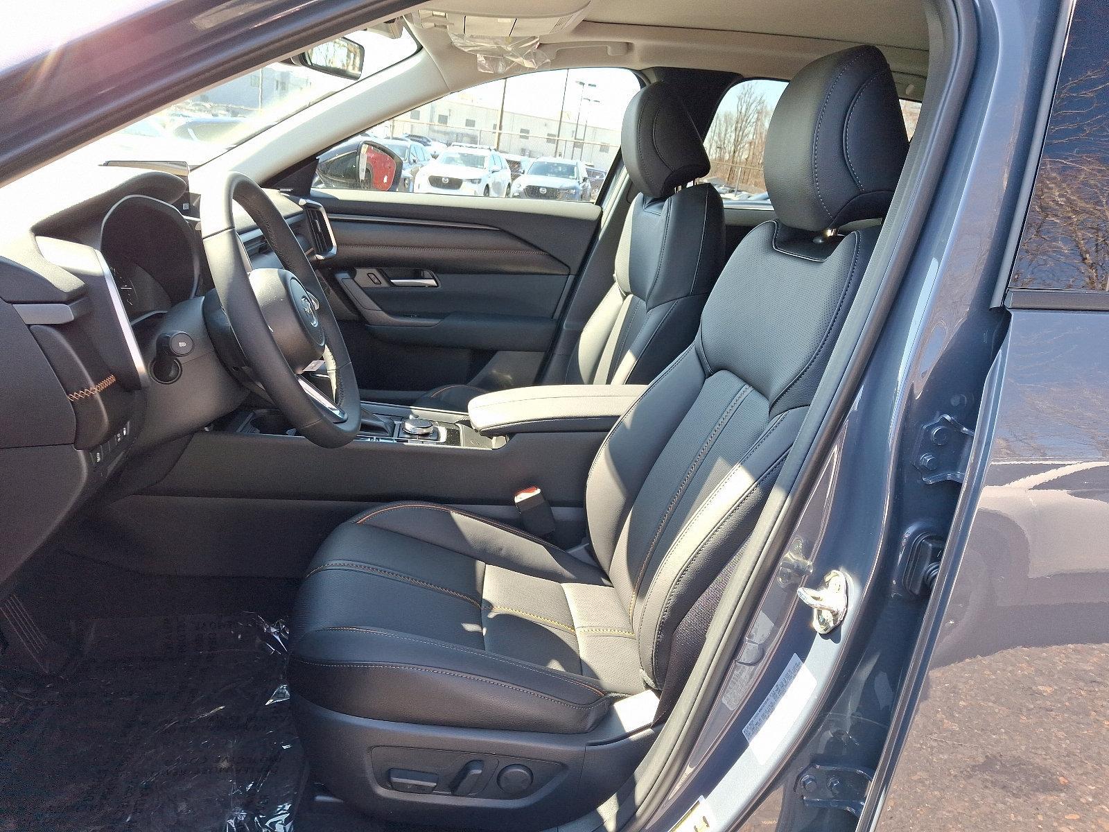 2025 Mazda CX-50 Hybrid Vehicle Photo in Trevose, PA 19053