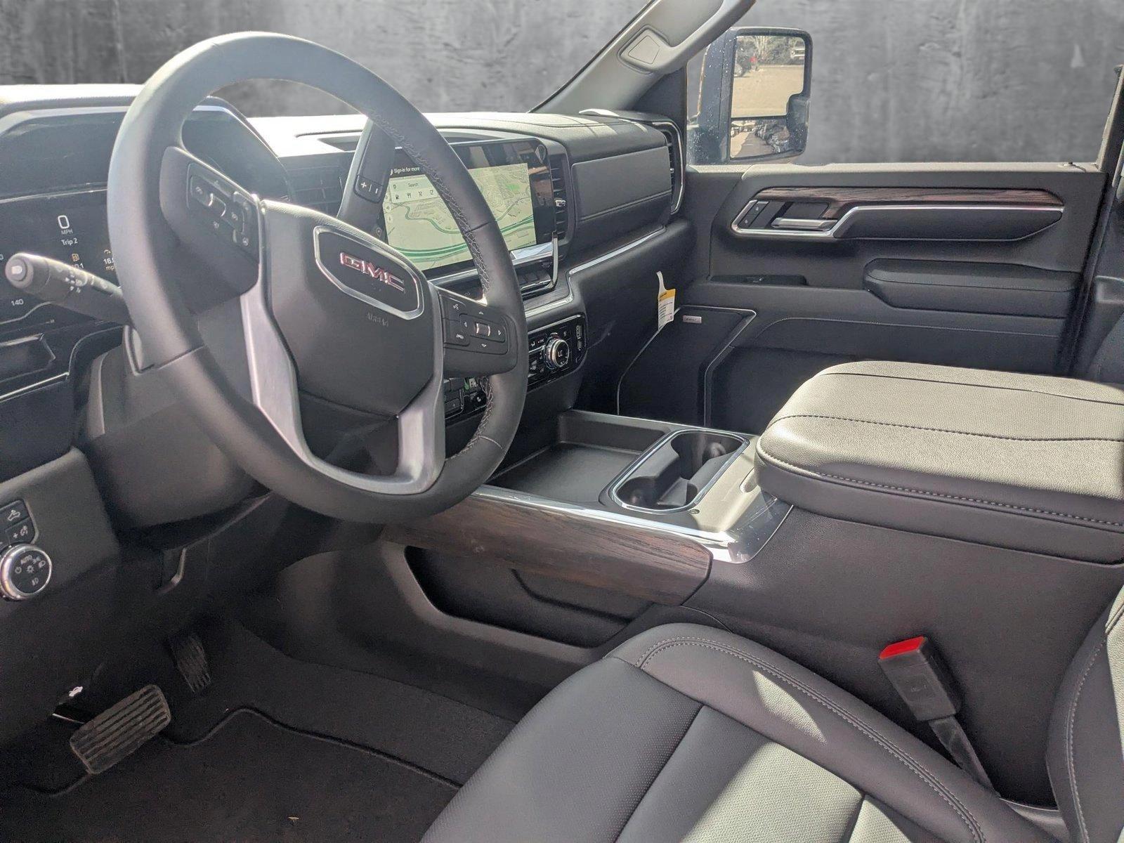 2025 GMC Sierra 2500 HD Vehicle Photo in LONE TREE, CO 80124-2750