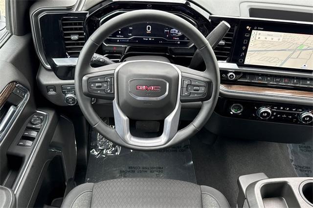 2023 GMC Sierra 1500 Vehicle Photo in ELK GROVE, CA 95757-8703