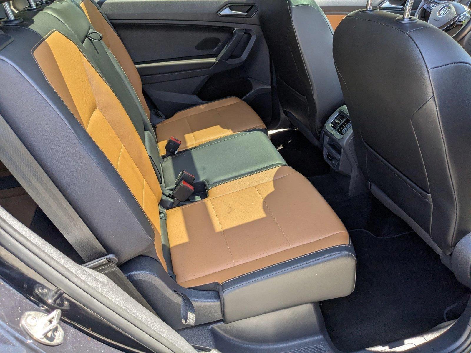 2018 Volkswagen Tiguan Vehicle Photo in PEMBROKE PINES, FL 33024-6534